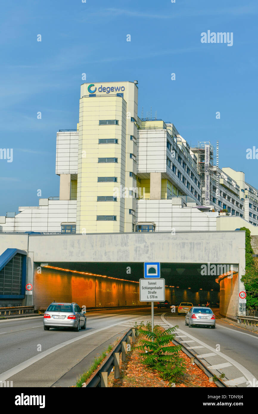 Autobahn, Wohnhaus Schlangenbader Strasse, Berlin, Berlin, Allemagne Banque D'Images