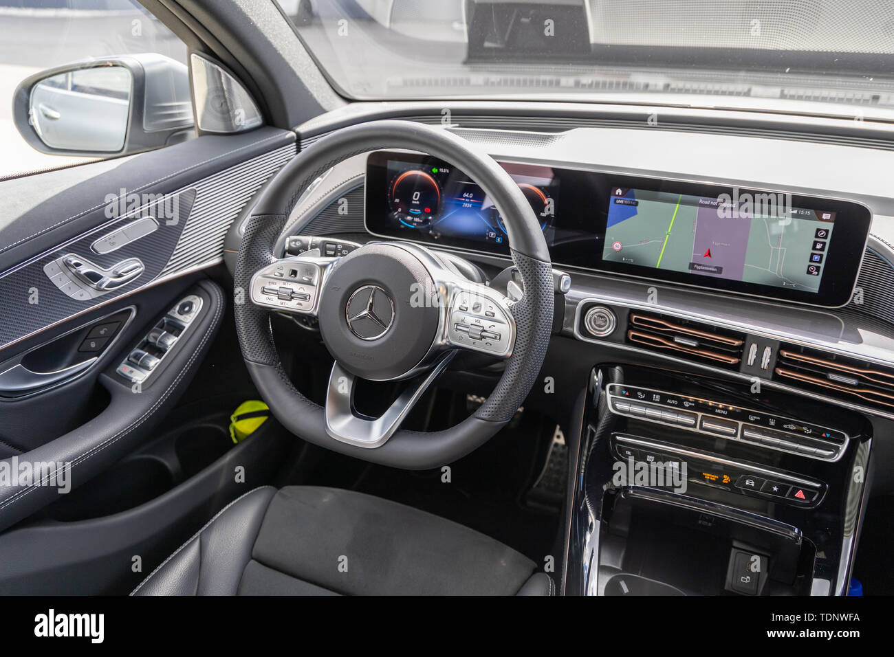 OSLO, Norvège, mai 2019 : Mercedes-Benz EV EQC Intérieur le 13 mai 2019 en Norvège. Banque D'Images