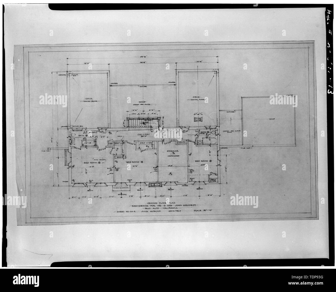 Photocopie de l'archtect (dessin original dans la collection Documents, Collège de design environnemental, Université de Californie, Berkeley, CA) Le 27 décembre 1921, Julia Morgan, architecte DEUXIÈME ÉTAGE PLAN - John G. Kennedy House, 423, rue Chaucer, Palo Alto, comté de Santa Clara, CA Banque D'Images