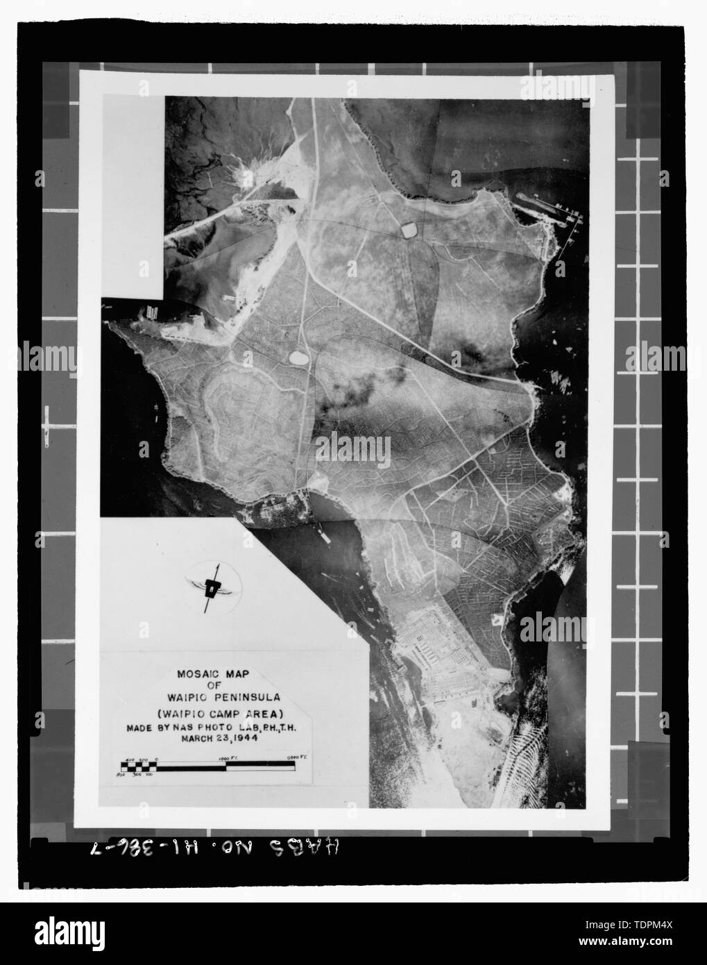 Photocopie, NAS photographie, mars 1944. (BMA - CP 117, 164). Carte de la péninsule de Waipio mosaïque - Base navale américaine, Pearl Harbor, Péninsule de Waipio, péninsule Waipo, Pearl City, comté de Honolulu, HI Banque D'Images