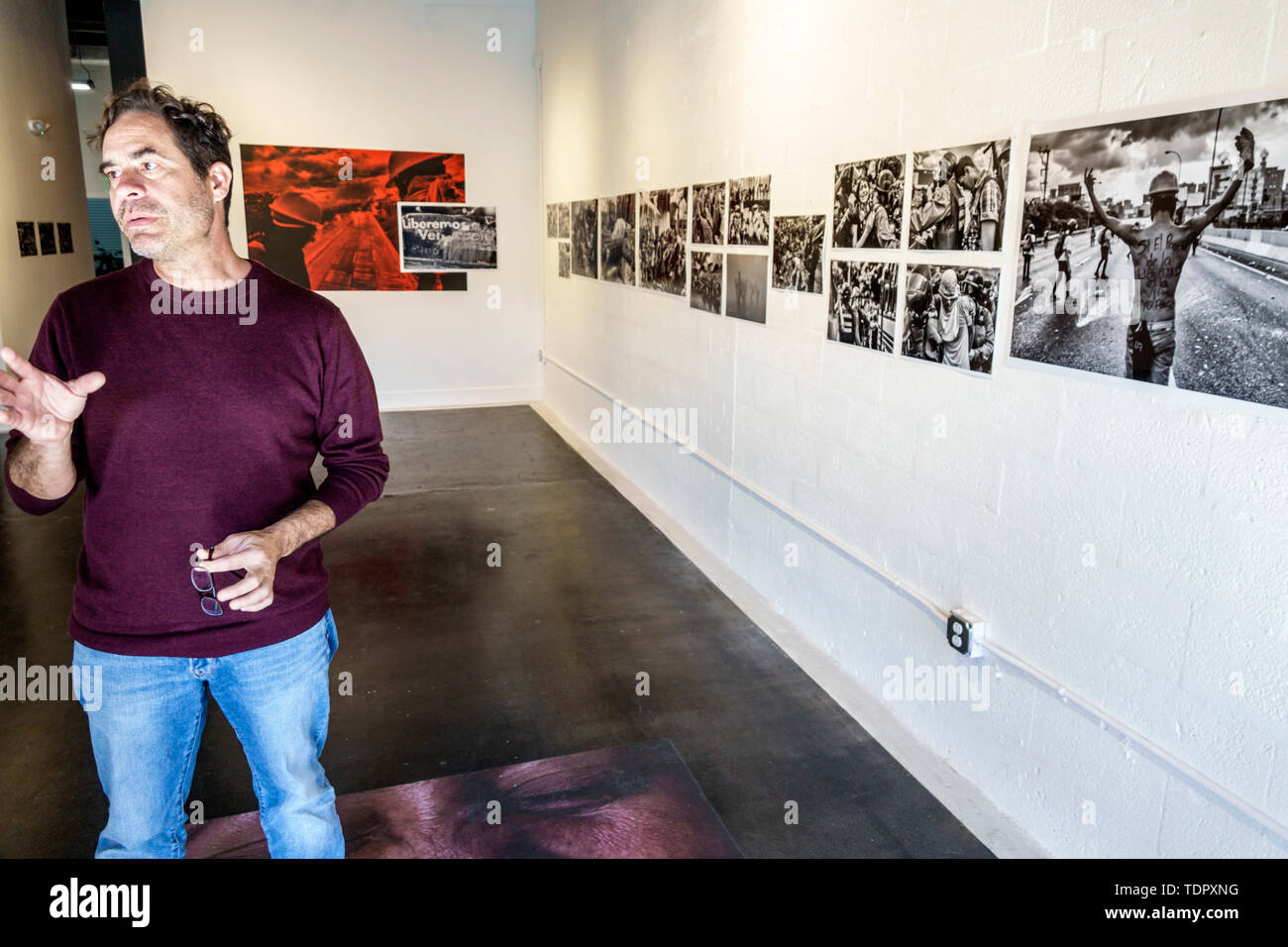 Miami Florida,Miami Institute of Photography,institution éducative,galeries,exposition,docent,photographie documentaire par Vladimir Marcano,Blac Banque D'Images