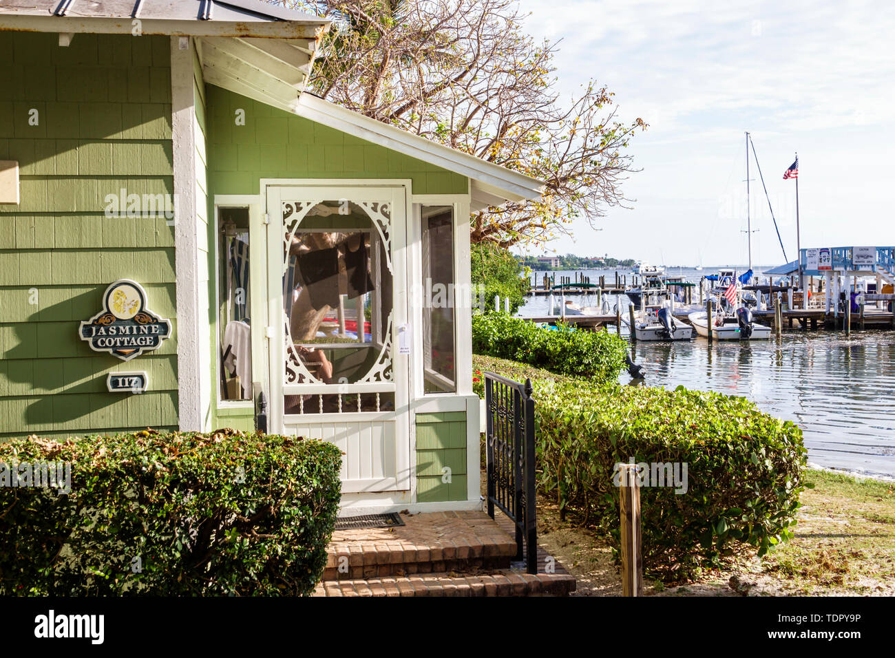 Sanibel Island Florida, Castaways Beach & Bay Water Cottages, Resort, hôtel hôtels hébergement inn motel motels, bungalow, extérieur, marine, quai, bateaux, moustiquaires Banque D'Images