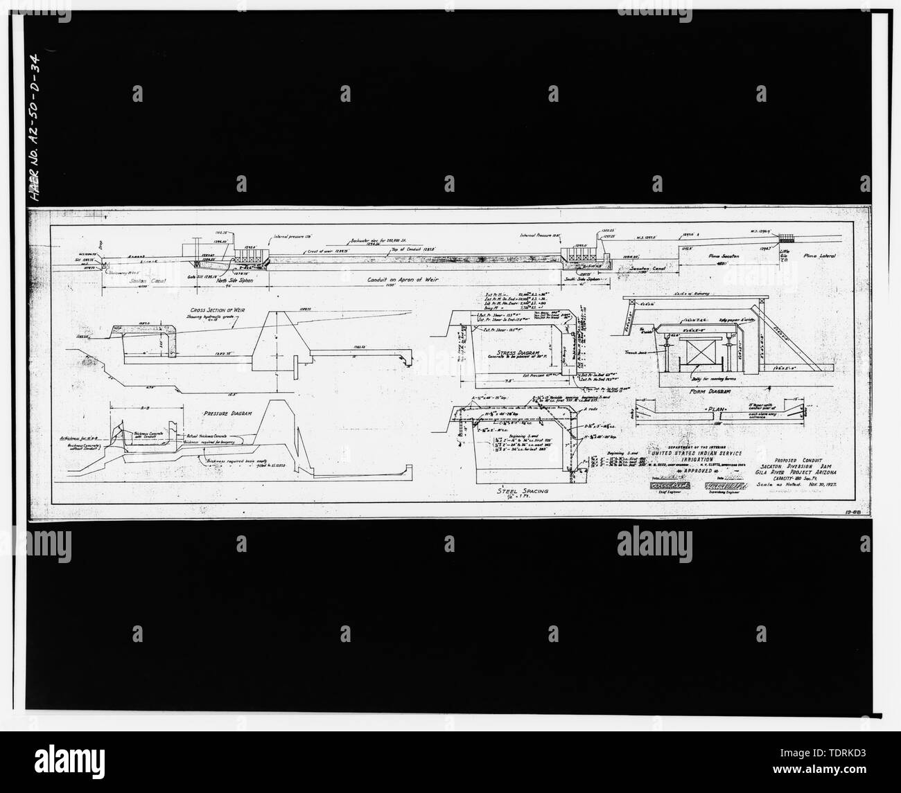 Photocopie de plan de construction, datée du 11-30-1927, 12-29-1927, approuvé en possession de bureau SCIP, Coolidge, AZ. United States Indian Service, de l'irrigation. Projet CONDUIT : San Carlos, Projet d'Irrigation et barrage Sacaton, pont de la rivière Gila, T4S R6E S12-13, Coolidge, comté de Pinal, AZ Banque D'Images