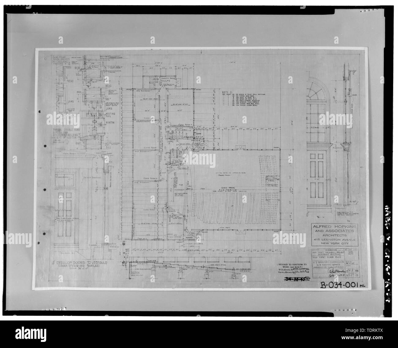 Photocopie de premier plan d'étage de Bowditch Hall, Alfred Hopkins et associés, 1943. Dessin au Bureau du site gardien, Naval Undersea Warfare Center, New London. Copyright-free. - Naval Undersea Warfare Center, Bowditch Hall, 600 pieds à l'est de Smith Street et 350 pieds au sud de Colombie-Britannique Cove, rive ouest de la rivière Thames, New London, New London Comté, TC Banque D'Images
