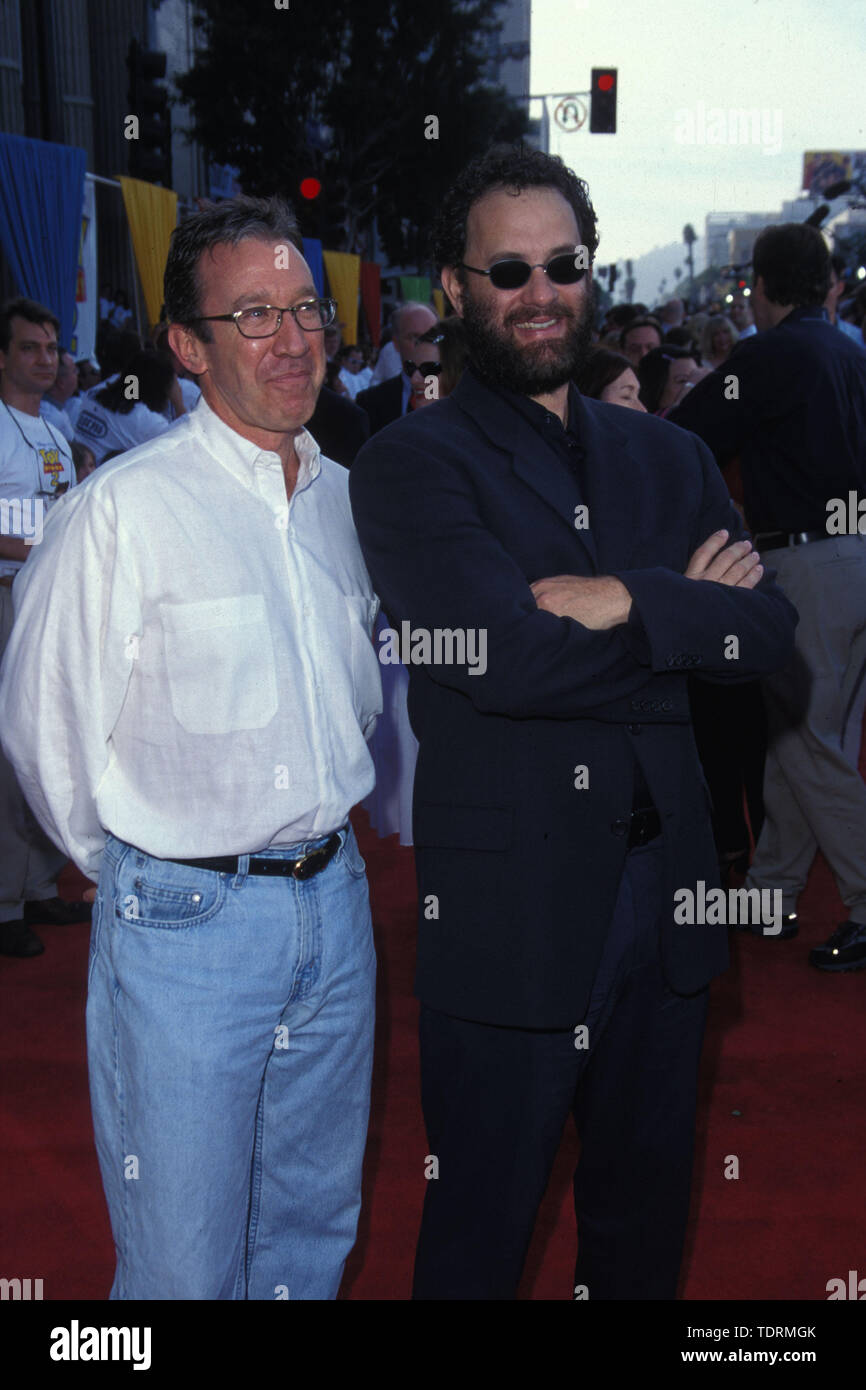 Nov 13, 1999 ; Los Angeles, CA, USA ; Acteur Tom Hanks @ l 'Toy Story 2' première du film. (Crédit Image : Chris Delmas/Zuma sur le fil) Banque D'Images