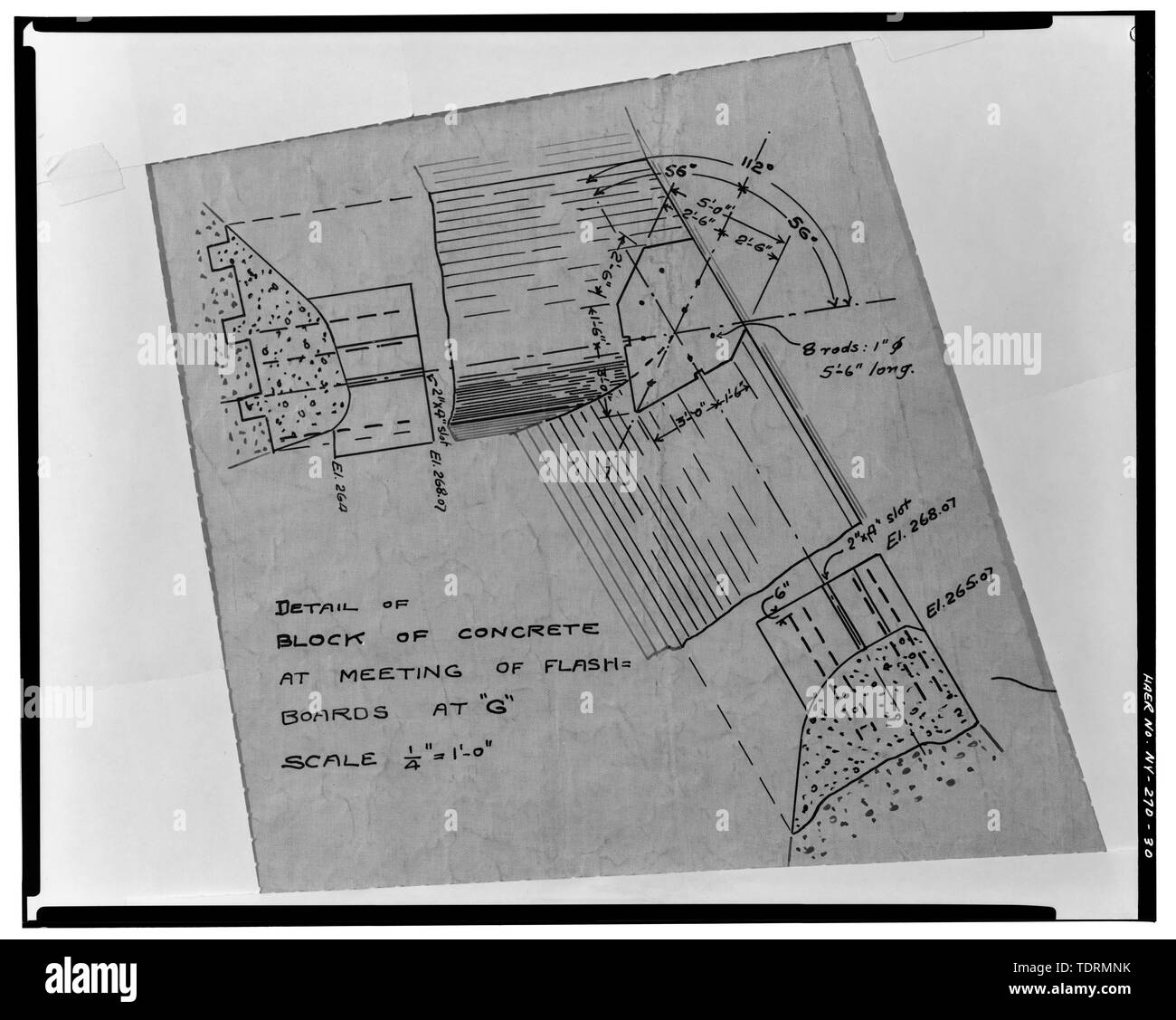 Copie photographique du dessin Encre sur lin (aux archives publiques de la Niagara Mohawk Power Corporation, 300 Eric Boulevard West, Syracuse, New York 13202), Strand, rapporteur pour avis, le 3 octobre 1923. Sheet 1-473, International Paper Company. L'achèvement du barrage de Crest. Détail du bloc de béton à réunion d'exhaussement à G. - Glens Falls Dam, 100' à 450' à l'ouest de U.S. Route 9 pont enjambant la rivière Hudson, Glens Falls, Warren County, NY Banque D'Images