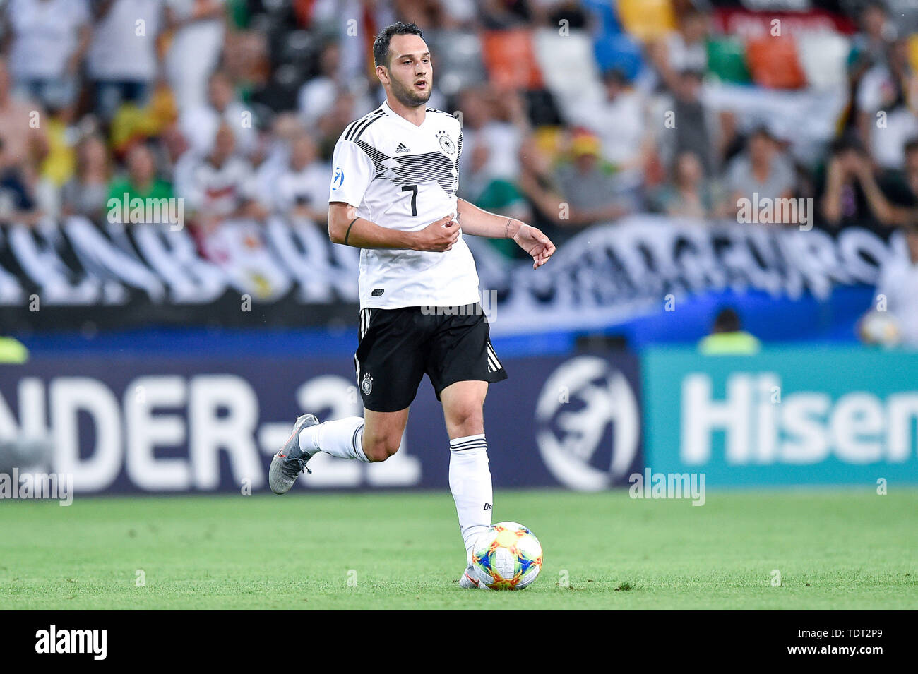 Levin Oztunali d'Allemagne pendant l'UEFA EURO 2019 U-21 Championship match entre l'Allemagne et le Danemark U-21 U-21 au stade Friuli - Dacia Arena, Udine, Italie le 17 juin 2019. Photo par Giuseppe maffia. Banque D'Images