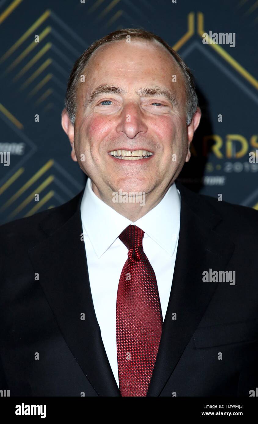 Las Vegas, NV, USA. 19 Juin, 2019. Gary Bettman aux arrivées pour 2019 Ligue nationale de hockey NHL Awards présenté par Bridgestone, Mandalay Bay Events Center, Las Vegas, NV le 19 juin 2019. Credit : MORA/Everett Collection/Alamy Live News Banque D'Images