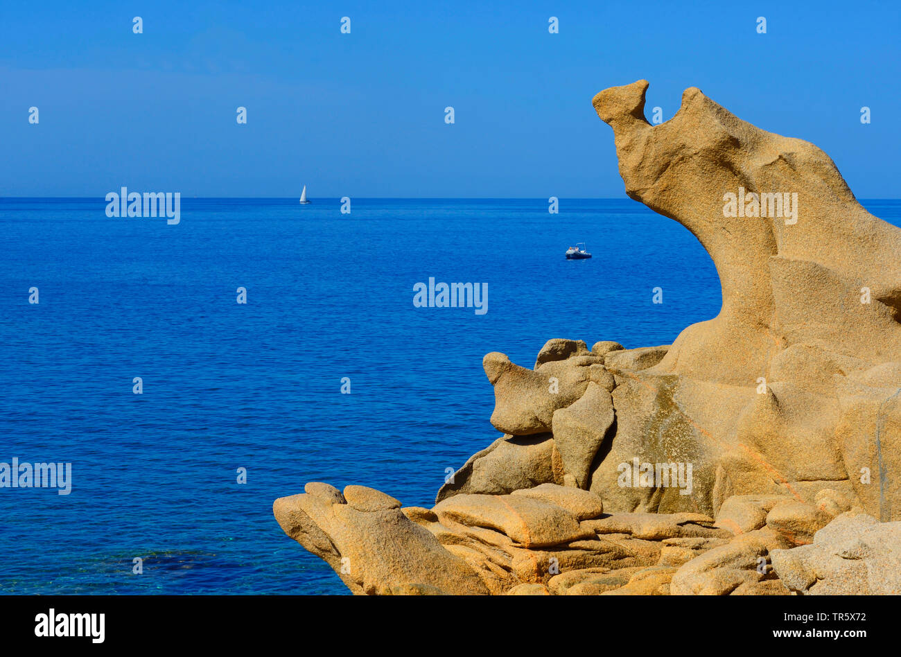 Coastal rock à Tizzano en Corse du Sud, Corse, France Banque D'Images