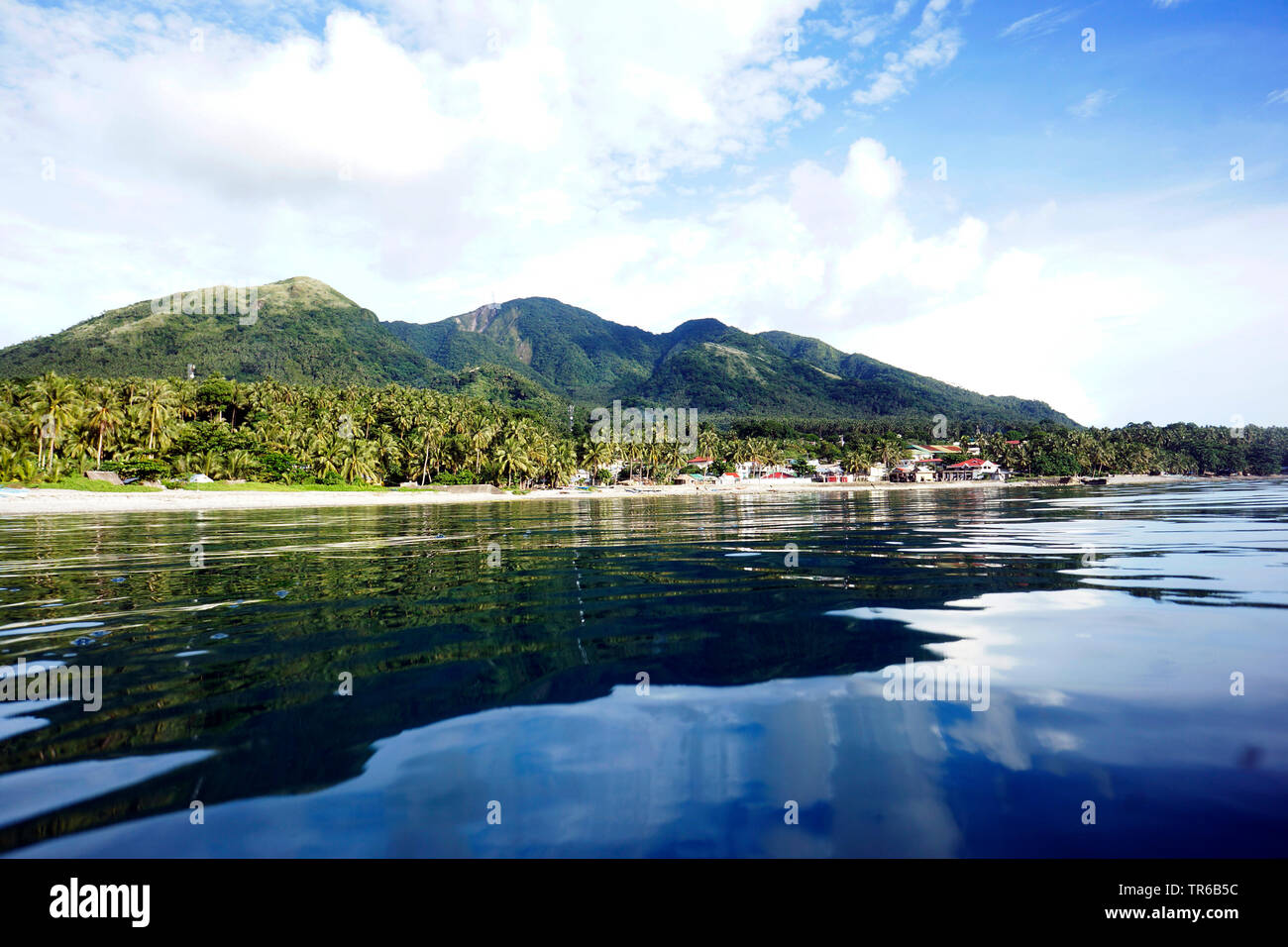 Vue de l'océan pour Pintuyan, philippines, sud de l'île de Leyte, Panaon, Pintuyan Banque D'Images