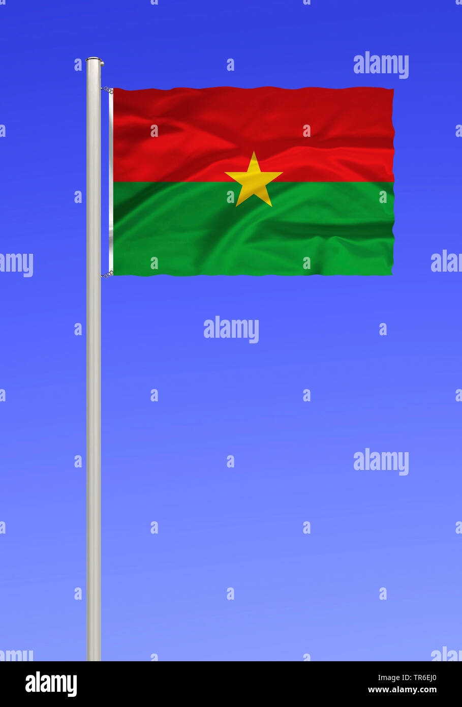 Drapeau du Burkina Faso contre le ciel bleu, le Burkina Faso Banque D'Images