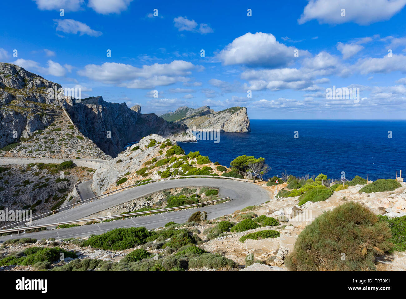 Serpentins à Le Cap Formentor, Espagne, Îles Baléares, Majorque Banque D'Images