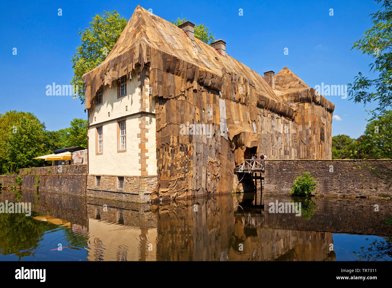 Château de Struenkede voilée, exposition l'art et du charbon à la fermeture des mines de charbon en 2018, l'Allemagne, en Rhénanie du Nord-Westphalie, Ruhr, Herne Banque D'Images