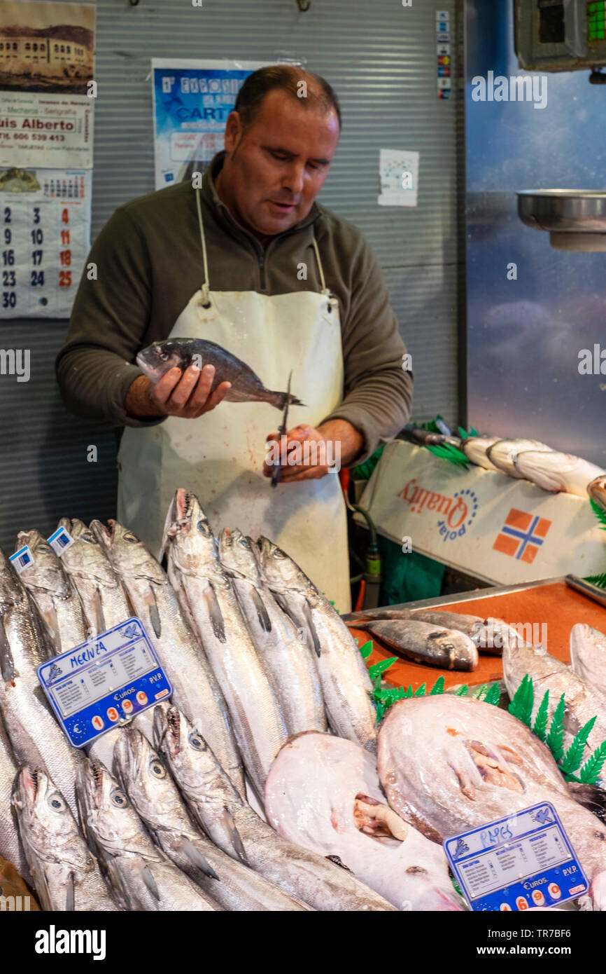 Fish market malaga spain Banque de photographies et d'images à haute  résolution - Alamy