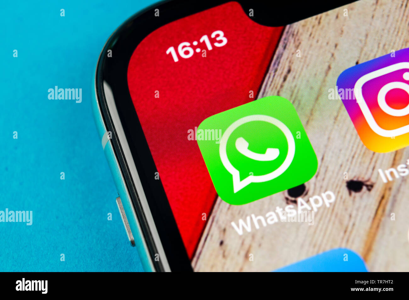 Kaliningrad, Russie, le 19 septembre 2018 : l'icône de l'application Whatsapp messenger sur Apple iPhone X de l'écran du smartphone close-up. Whatsapp messenger app Banque D'Images