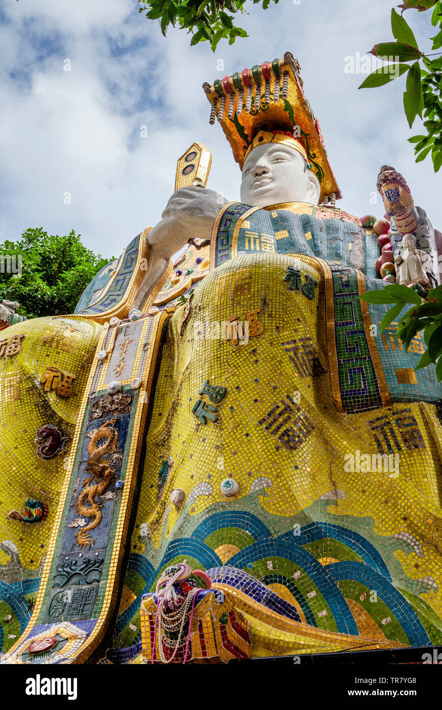 Tin Hau (déesse de la mer) Statue, Kwun Yam culte, Repulse Bay, Hong Kong, Chine Banque D'Images