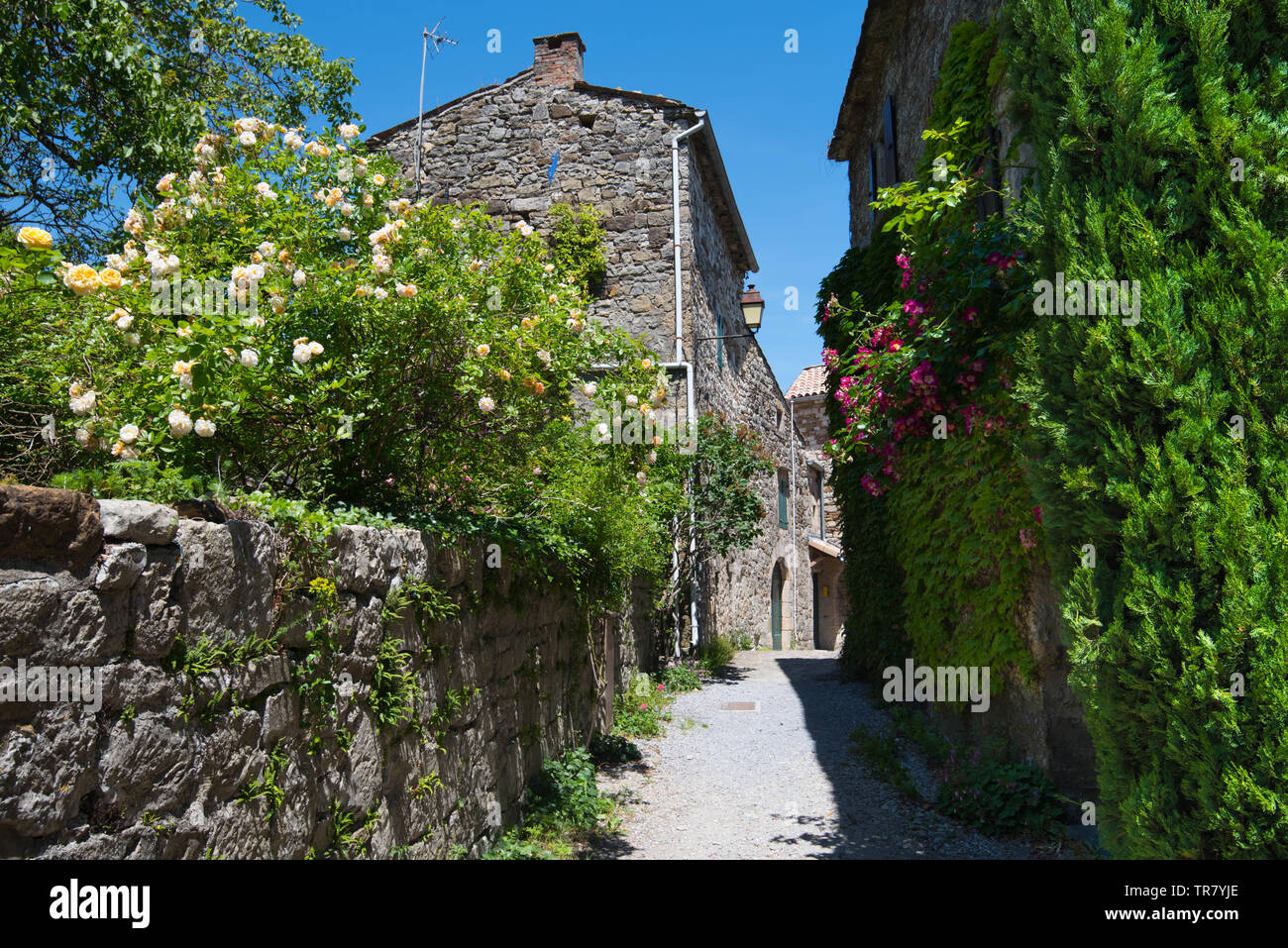 naves-ardeche-banque-de-photographies-et-d-images-haute-r-solution