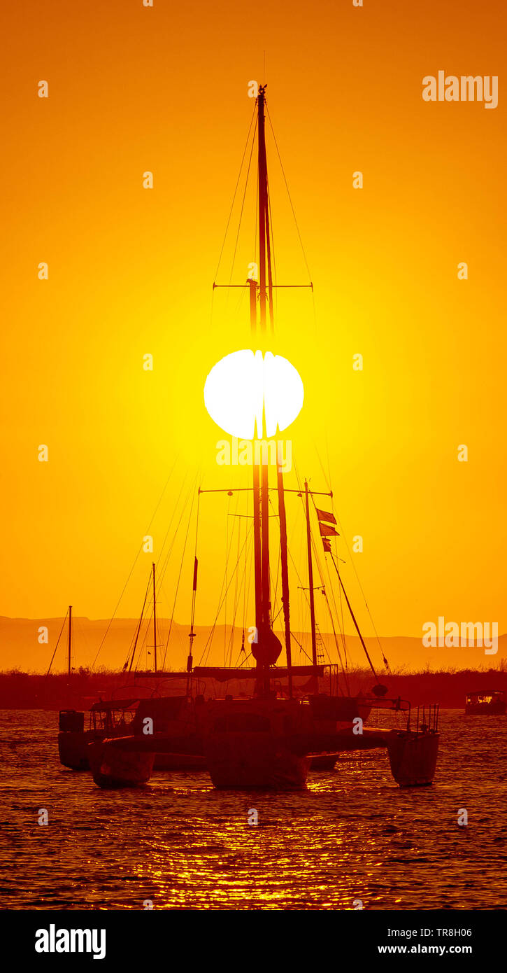 Bateau à terre Helios Banque D'Images