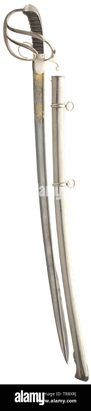 Un sabre en acier Damas M 1867/81 pour les officiers d'artillerie, poli-tuyau de lame en acier Damas (marque d'origine 'Ewald Cleff, Solingen'), gravures dorées des deux côtés avec la Saxe couronné armoiries et les inscriptions 'Eisenhauer' et 'amaststahl', à l'arrière la signature du détaillant doré 'Walther à Dresde'. Panier fer nickelé avec poignée, dos à damiers et barre de doigts (frotté) ray peau poignée avec fil triple emballage. En tôle d'acier nickelé (bosses, fourreau un médaillon vis manquante), deux anneaux de suspension mobile. Additional-Rights Clearance-Info, Si--Not-Available Banque D'Images