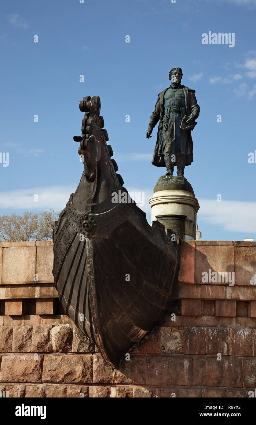 Monument à Afanasy remblai Nikitine à Tver. La Russie Banque D'Images