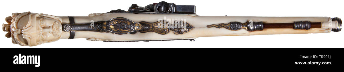 Pistolet à silex avec un stock d'Ivoire, en partie à St Etienne, 2e moitié du 18e siècle, canon rond avec nervure médiane et renforcé, à museler, Additional-Rights Clearance-Info-Not-Available- Banque D'Images