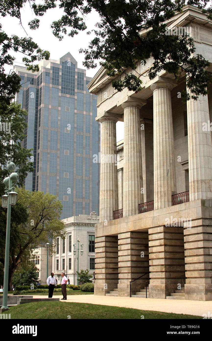 Colonnes à la North Carolina State University à Raleigh, NC, USA Banque D'Images