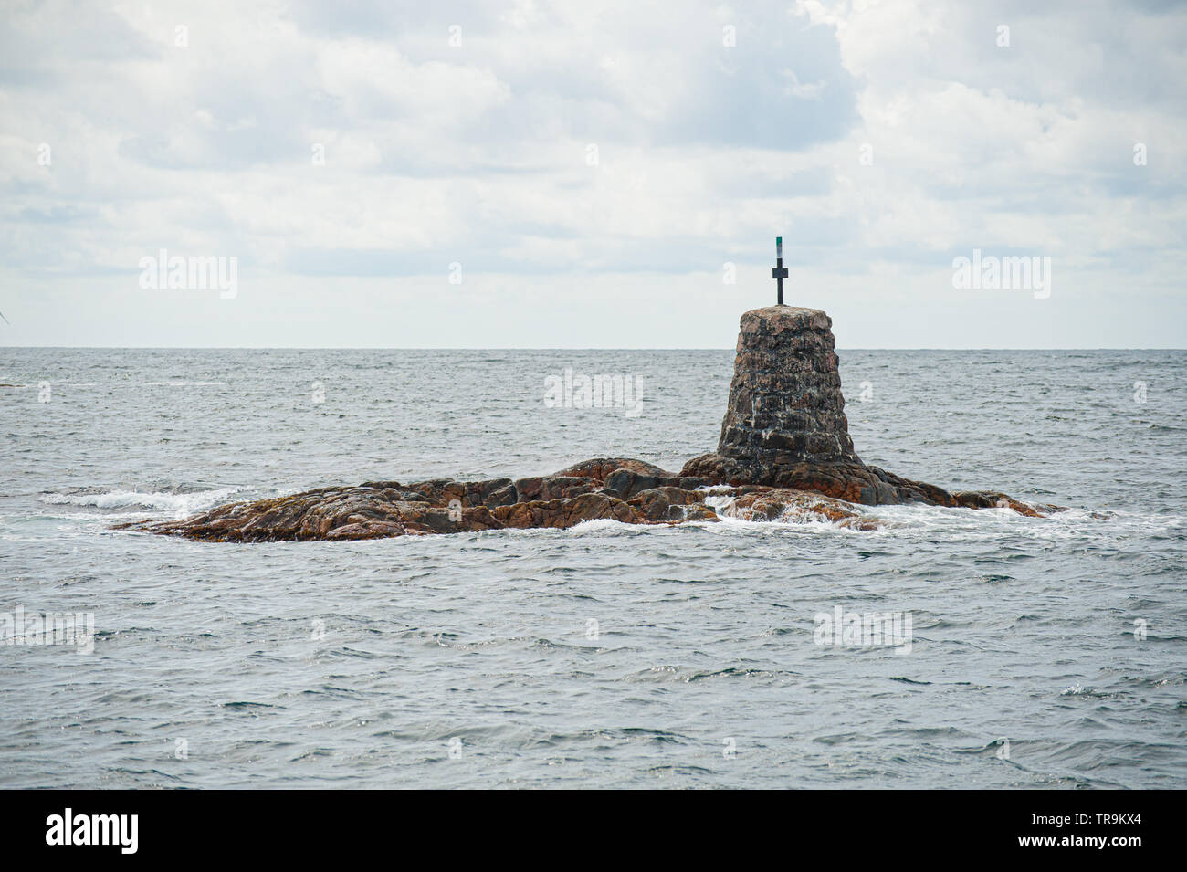 Navigation sur un petit récif. Banque D'Images