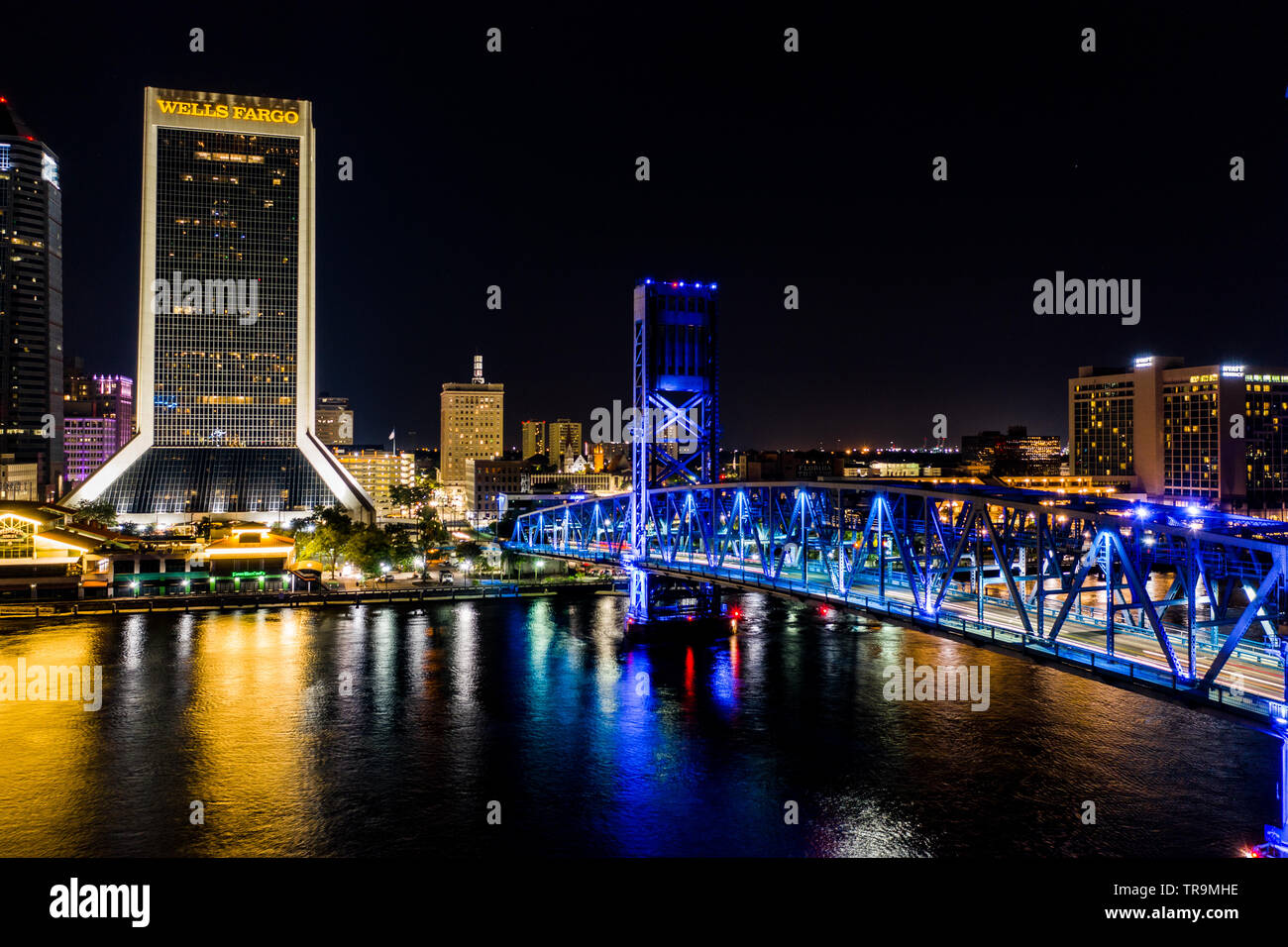 Jacksonville, Floride People & nocturne de la rivière St. Banque D'Images