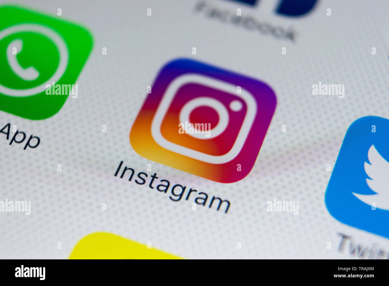 Kaliningrad, Russie, le 2 février 2018 : l'icône de l'application Instagram sur Apple iPhone 8 écran smartphone close-up. Icône de l'application Instagram. Est Instagram Banque D'Images