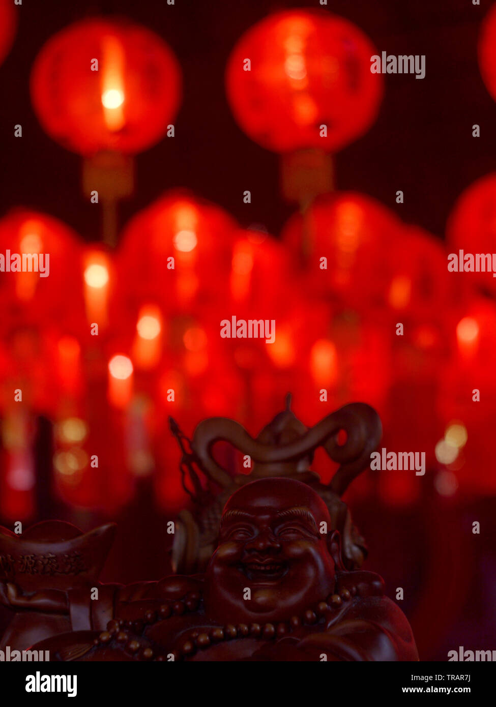 Le Nouvel An chinois est associé à plusieurs mythes et coutumes. Le festival a été traditionnellement un temps pour honorer les divinités ainsi que les ancêtres. Banque D'Images