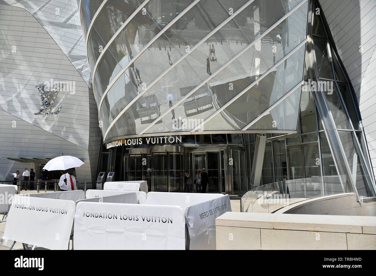  Fondation Louis Vuitton  Séminaire  soirée  Disponibilité et devis en  24h  Carmin