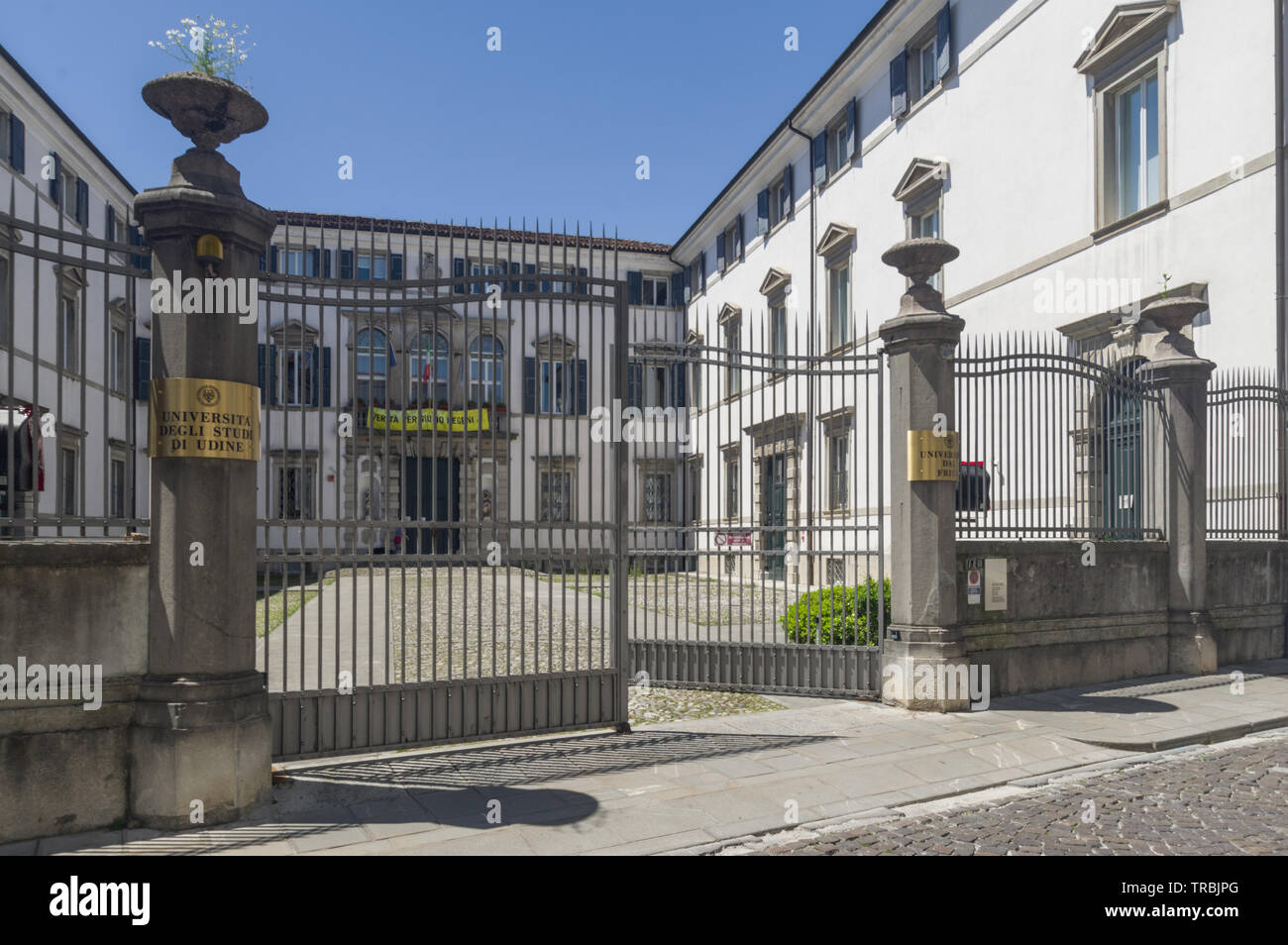 Udine, Italie (1er juin 2019) - Palazzo Florio, siège de la rectorat de l'Université d'Udine Banque D'Images