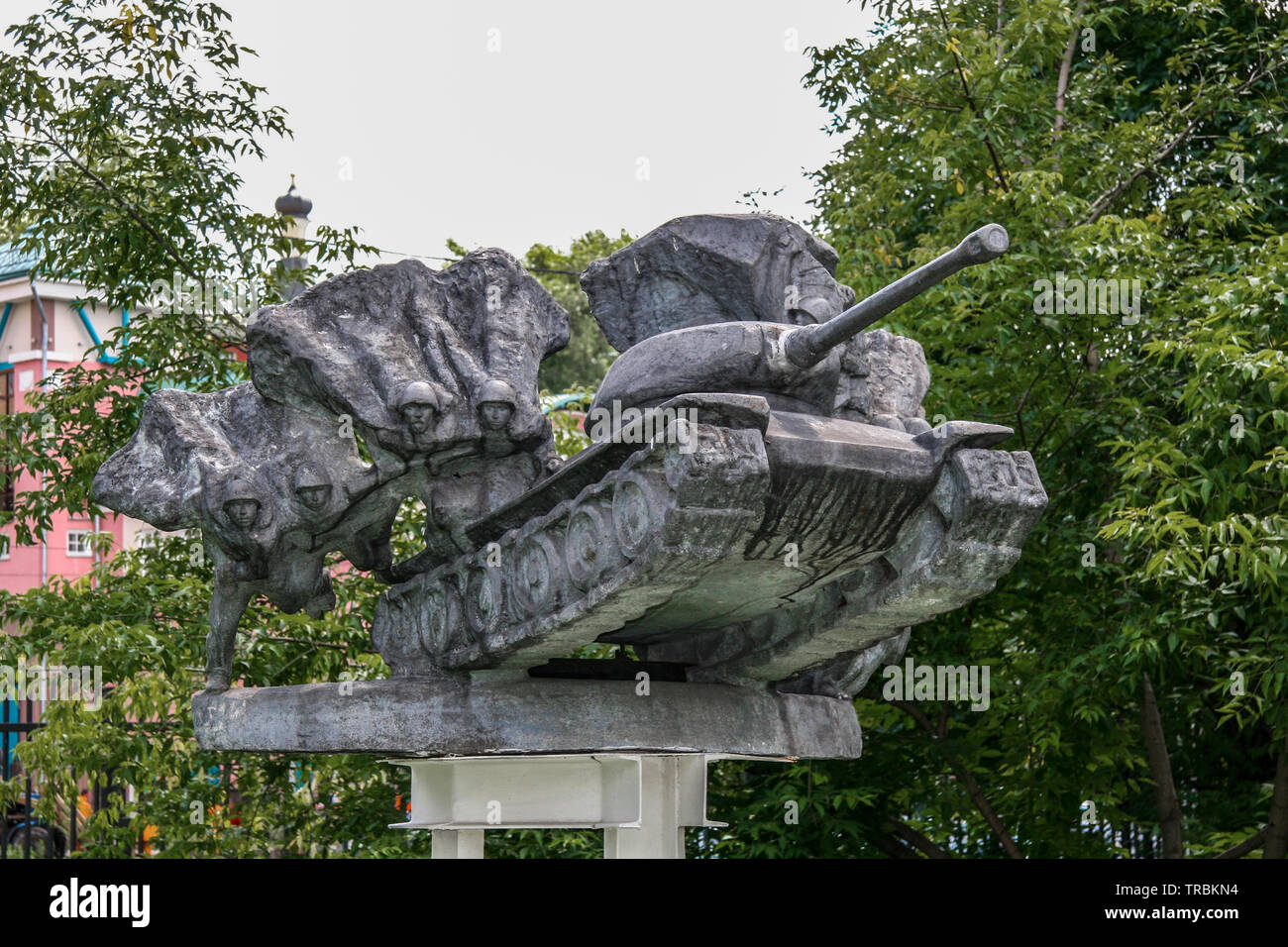 "L'ATTERRISSAGE FONCTIONNEMENT DE L'escadron de chars" sculpture en bronze, créé en 1975 par Vladimir Dronov affiché dans le parc Muzeon Des Arts de Moscou, Fédération de Banque D'Images