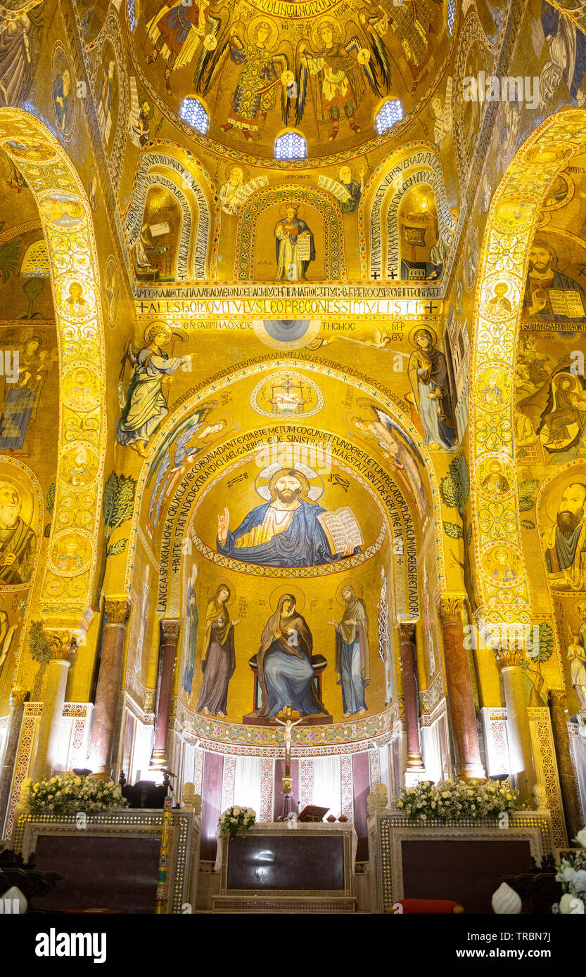 Intérieur de la chapelle Palatine , dans le Palais Royal, Palermo , Sicile, Italie Banque D'Images