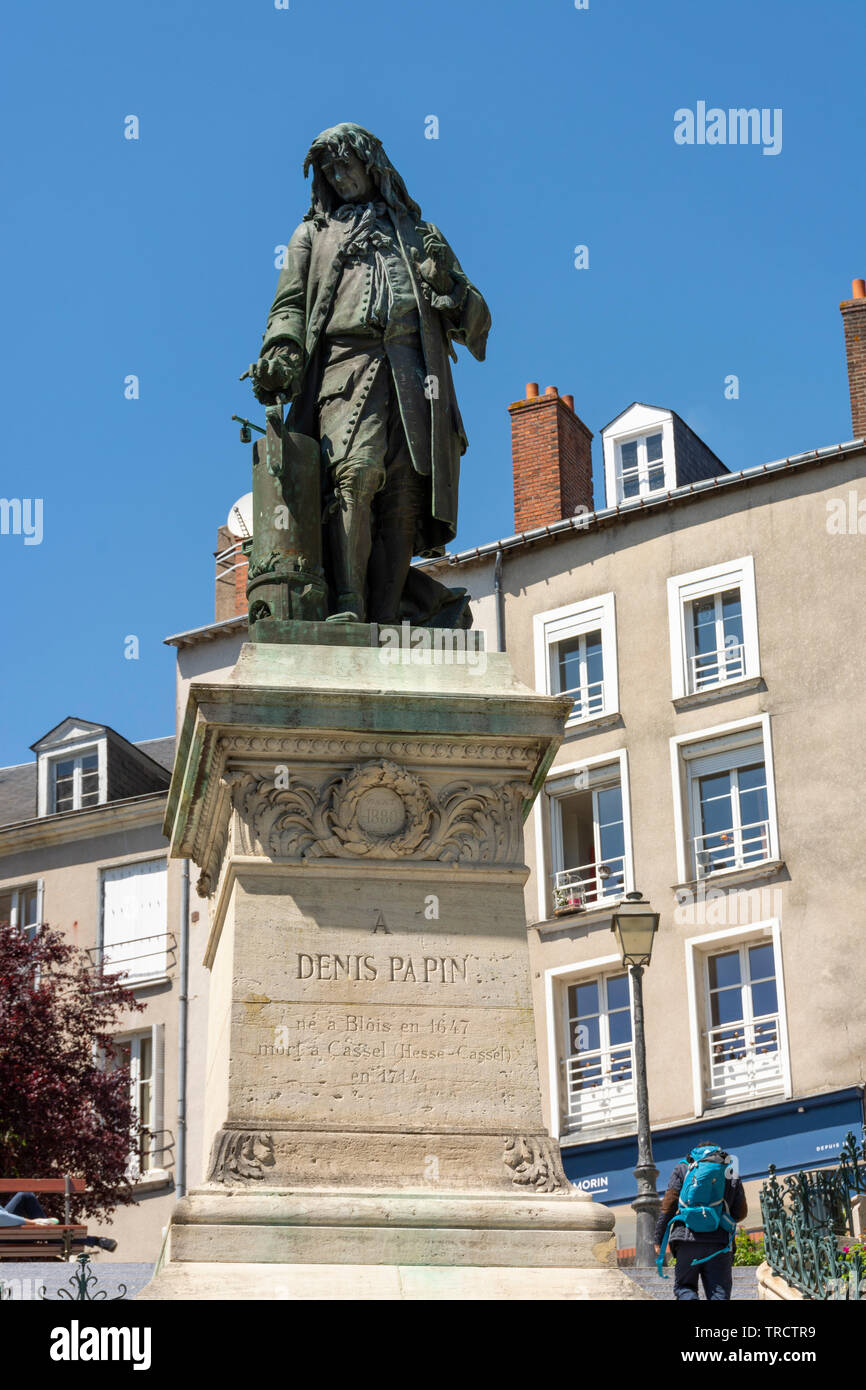 Statue de Denis Papin à Blois Banque D'Images