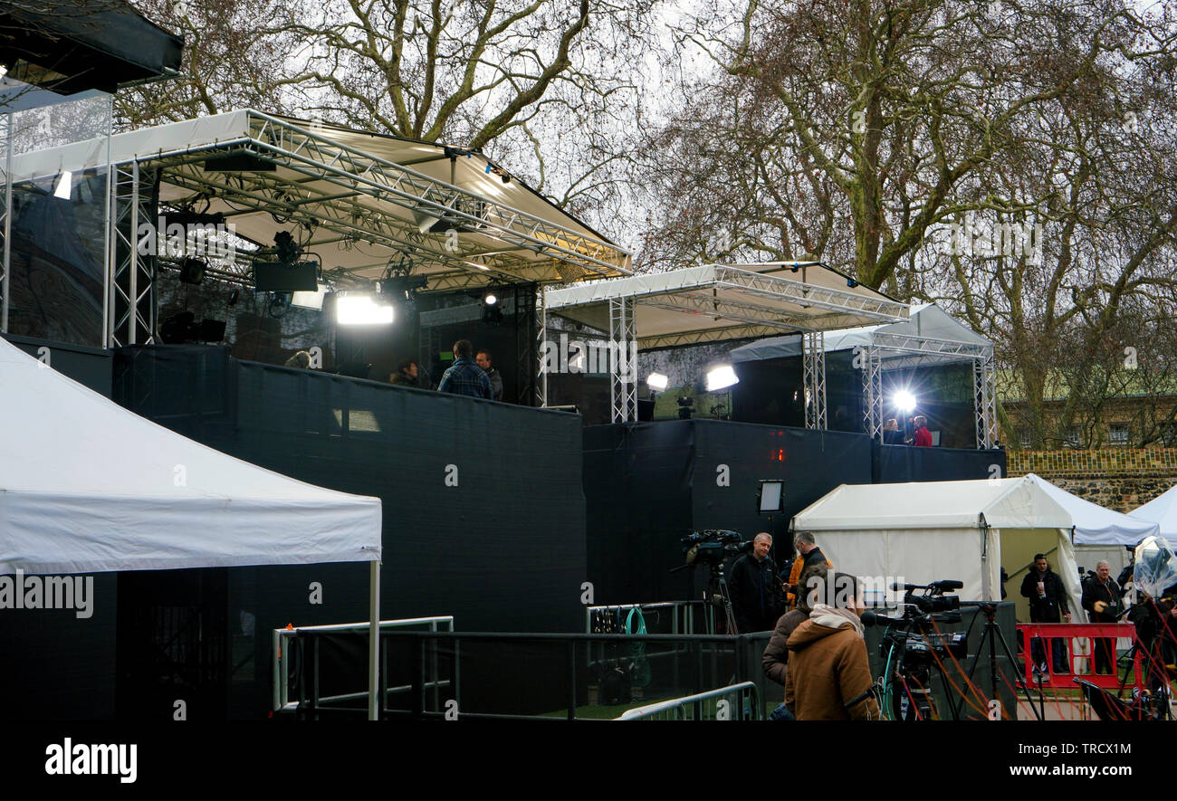 Londres, Royaume-Uni, 16 janvier 2019. L'extérieur - live broadcasting tentes Banque D'Images