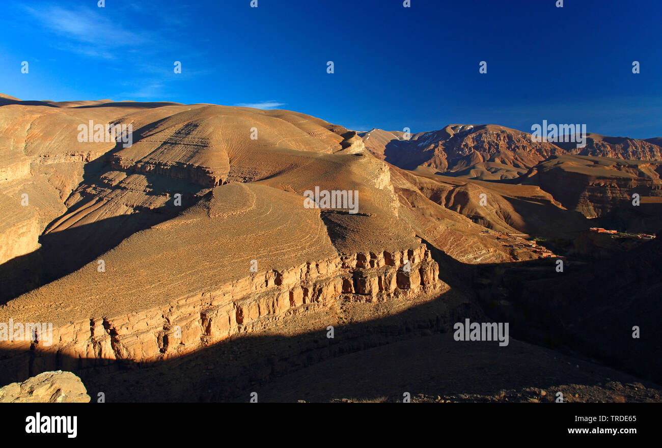Paysage de montagne près de Tidrit, Maroc, Dades Tal, Tidrit Banque D'Images