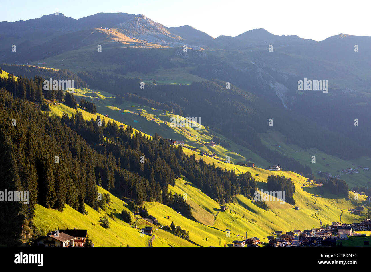 Avis de Lanersbach dans le Zillertal, Autriche, Tyrol Banque D'Images