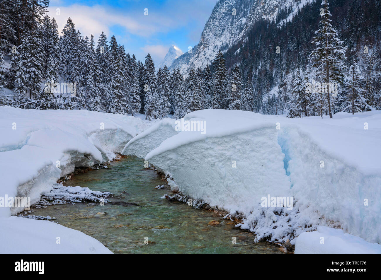 Source de l'Isar en hiver, l'Autriche, le Tyrol, Karwendel Banque D'Images