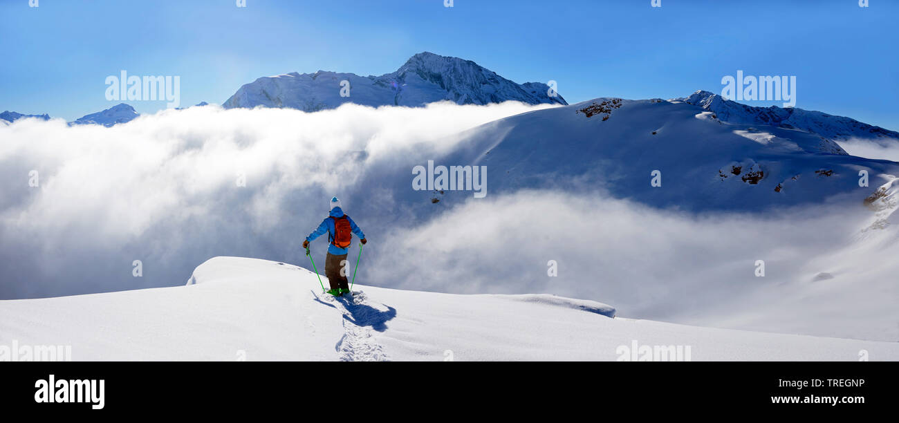 Paysage et hors piste de ski dans la station de ski de Sainte Foy en Tarentaise, France, Savoie, MR =Oui, Banque D'Images