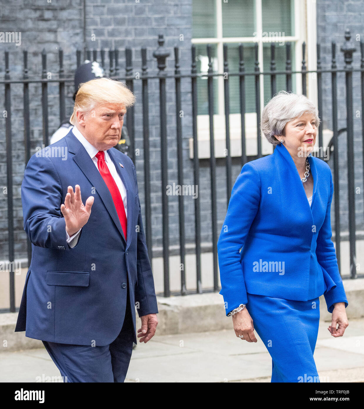 Londres 4 juin 2019 visites Trump Président Theresa peut MP PC, Premier Ministre en Dowing Street Donald Trump, Melania Trump, Theresa Mai et Philip peut quitter Downing Street pour une conférence de presse Credit Ian Davidson Alamy Live News Banque D'Images