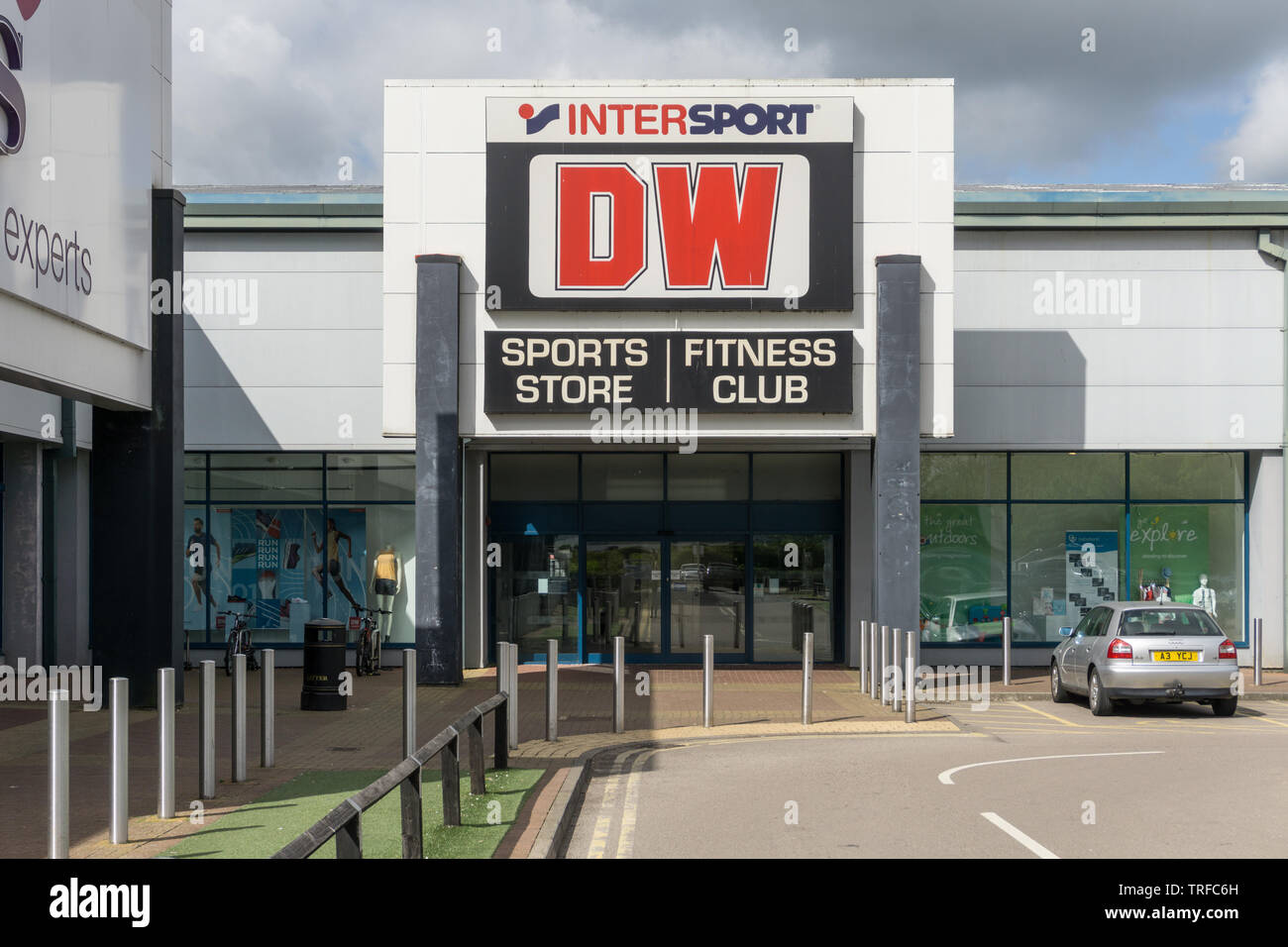 DW magasin de sport et fitness club, St James Retail Park, Northampton, Royaume-Uni Banque D'Images