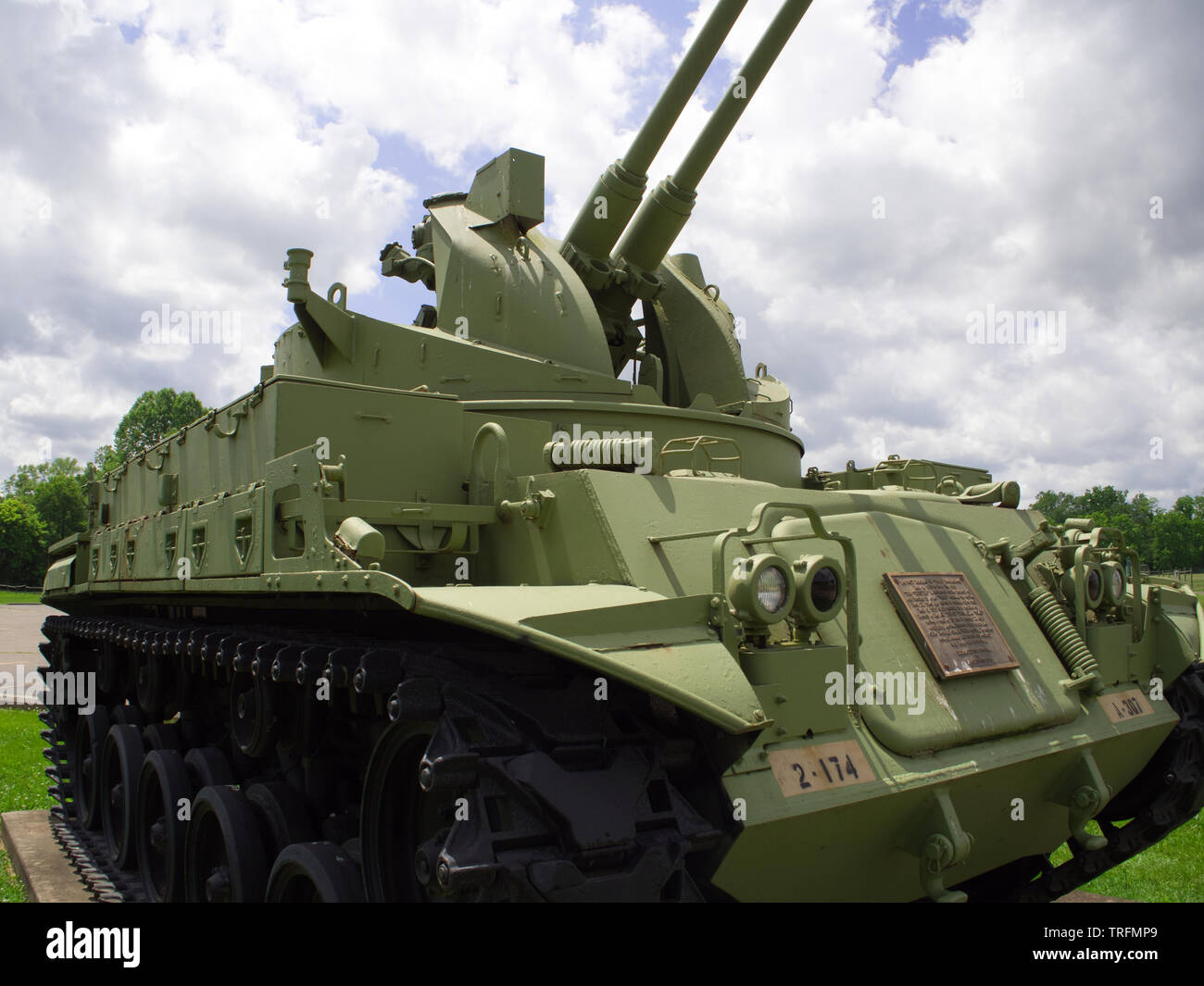 Le suivi des armes à feu anti-aérien de l'automotrice (SPAAG) Véhicule, American M42 duster ' ', basé sur le châssis du M24 Chaffee. Banque D'Images