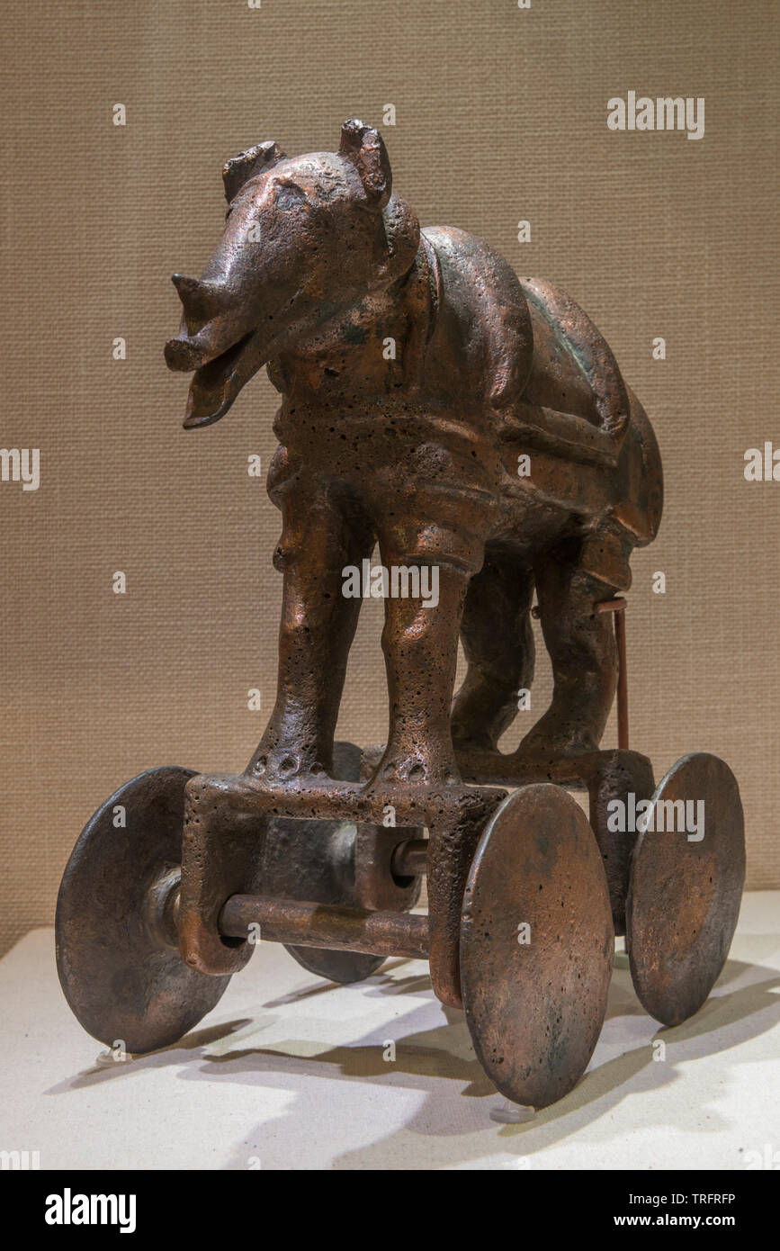 Rhinocéros de cuivre. 1500-1050 BC. National Museum, New Delhi, Inde. Banque D'Images