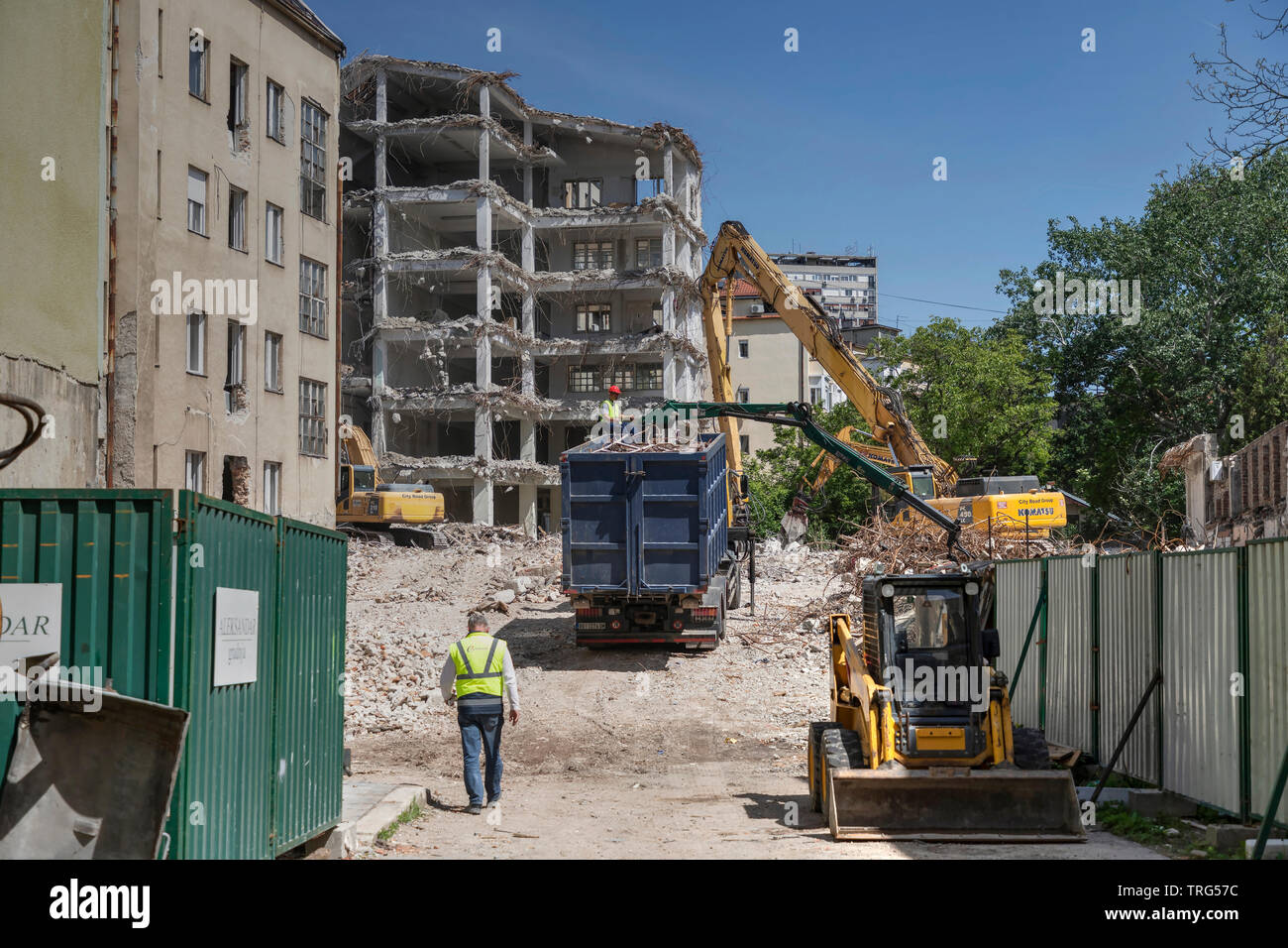 Belgrade, Serbie - Le processus de démolition d'un bâtiment désaffecté à Zemun Banque D'Images