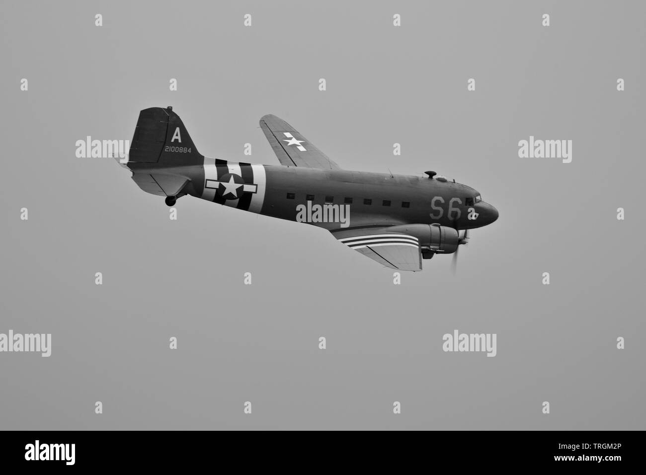 Douglas C-47 Dakota une exécution au-dessus de la Normandie 2019 Daks Airshow à l'Imperial War Museum, Duxford Banque D'Images
