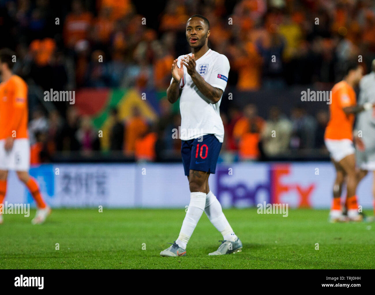Raheem Sterling de FRA accueille les fans Banque D'Images