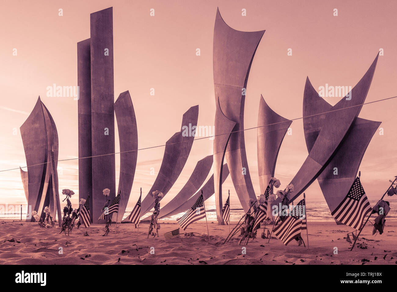 Mémorial américain sur Omaha Beach en commémoration de l'honneur des soldats qui sont morts pendant la Seconde Guerre mondiale,le jour J Les Braves Sculpture Monument Banque D'Images