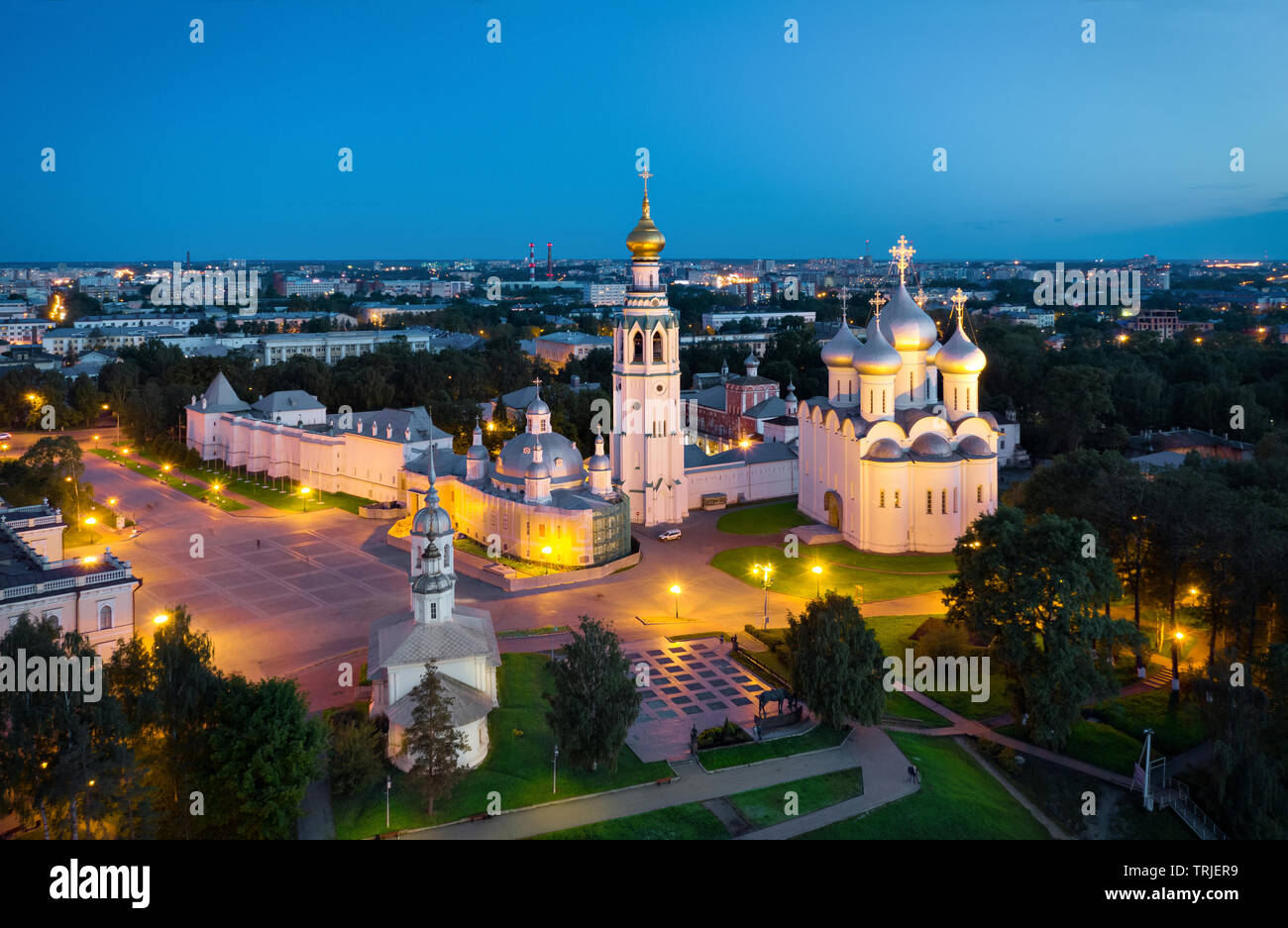 Vue aérienne de Moscow Kremlin au crépuscule, Vologda Region, Russie Banque D'Images