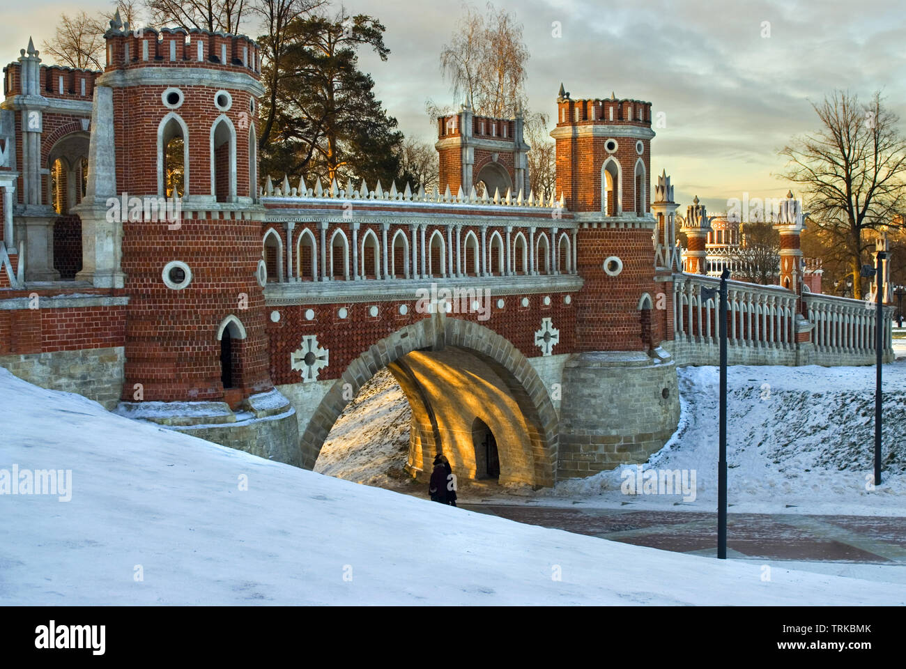 Pont néo-gothique dans le parc Tsaritsyno, Moscou, Russie Banque D'Images